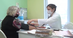 Губернатор Свердловской области Евгений Куйвашев поощрил более 60 уральских медиков 