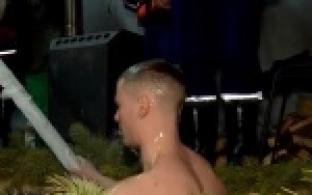 Санитарные врачи взяли пробы воды в пруду Новоуткинска