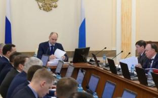 Губернатор Свердловской области Денис Паслер поручил проиндексировать социальные выплаты для льготных категорий жителей региона на 4% с 1 января 2026 года