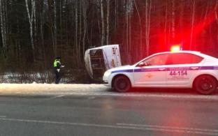 Под Первоуральском перевернулся пассажирский автобус