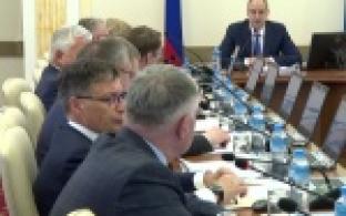 Индексация зарплат работников бюджетной сферы, а также расходов на социальные выплаты, повышение минимального размера оплаты труды