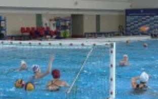 Усиленные тренировки и активная подготовка на суше и в воде