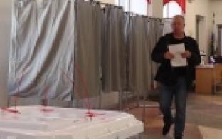 В Свердловской области стартовали досрочные выборы губернатора