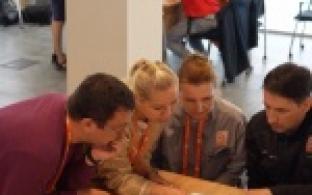 Первоуральские металлурги погрузились в мир интеллектуальных баталий