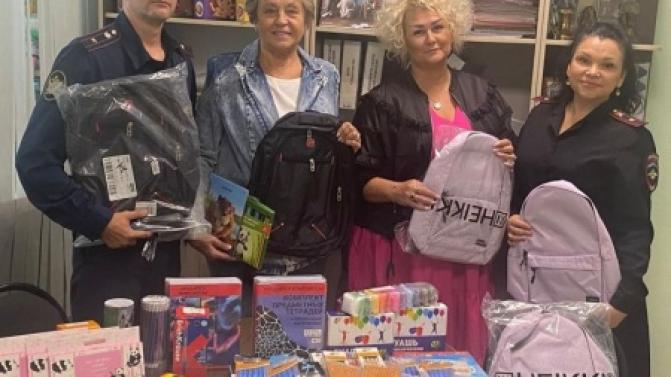 В благотворительной акции «Собери ребёнка в школу» приняли участие сотрудники КП-66, первоуральского исправцентра ГУФСИН и ветераны УИС