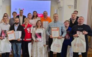 Ещё 13 жителей Свердловской области удостоены звания «Почётный донор России»