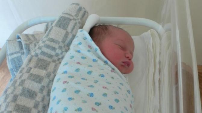 За прошедшую неделю в Свердловской области родились 654 малыша