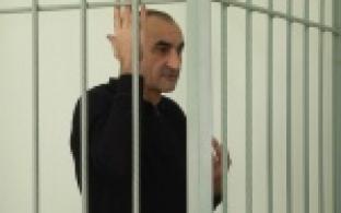 Дали взятку, чтобы получить деньги за некачественный ремонт дорог