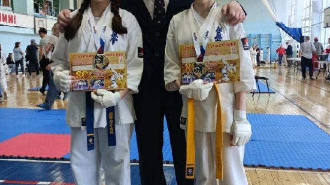 Первоуральские каратисты вернулись в турнира с наградами