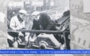 Писатель Алексей Иванов посетил Музейно-выставочный центр в Первоуральске