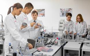 В преддверии Дня студента обучающиеся Первоуральского металлургического колледжа рассказали о студенческой жизни