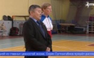 Герой России Серик Султангабиев приехал в Первоуральск