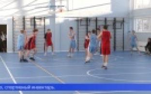 В первоуральской школе №5 торжественно открыли обновлённый спортивный зал