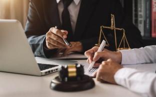 Первоуральцев приглашают на бесплатную юридическую консультацию