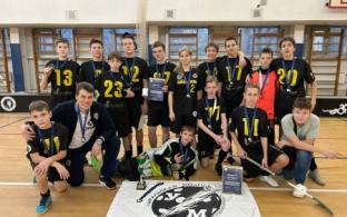 Первоуральцы стали лучшими на первенстве УрФО и СибФО по флорболу среди спортсменов 13-14 лет