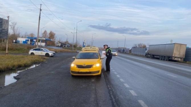 В Первоуральске проверят работу таксистов