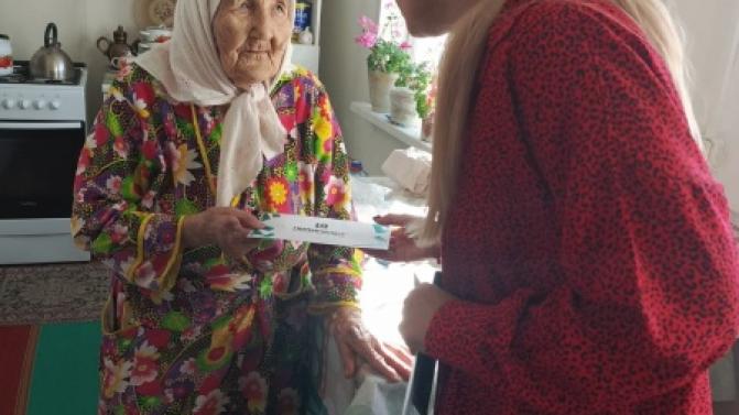 С заботой о героях