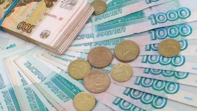 Свердловские власти почти на 15% увеличили прожиточный минимум