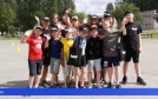 Первоуральские школьники проводят каникулы необычно