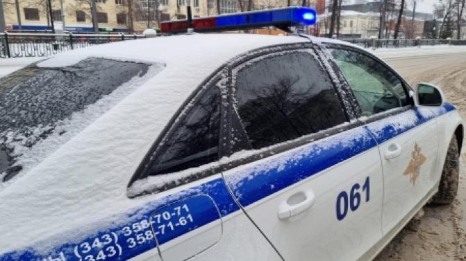 Госавтоинспекция предупреждает автомобилистов об осложнении обстановки на дорогах региона из-за непогоды