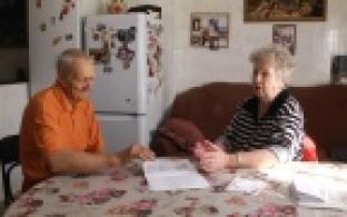 Пожилые первоуральцы оказали должниками за электроэнергию