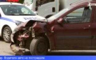 Две легковушки не поделили перекрёсток на улице Вайнера