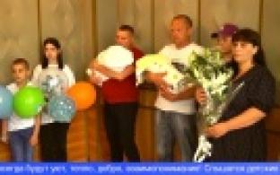 В Первоуральском роддоме прошла торжественная выписка новорожденных