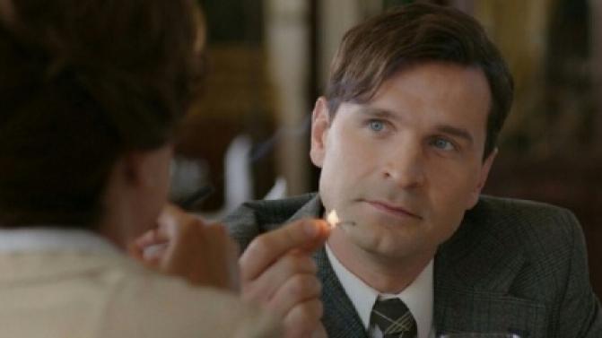 С понедельника по пятницу в 17:20 — телесериал "Чужая кровь"