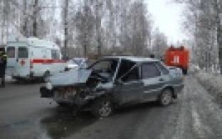 На Динасовском шоссе сегодня днём произошло серьёзное ДТП