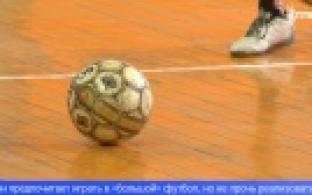 В Первоуральске стартовали соревнования по мини-футболу