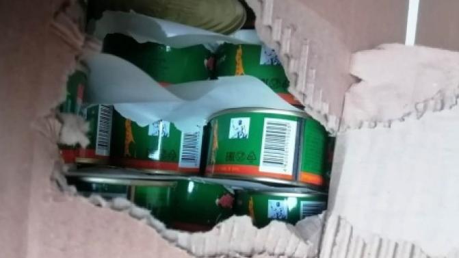 Более 500 килограммов фальсифицированной красной икры изъял Россельхознадзор