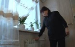 Жители улицы Емлина вынуждены замерзать в своих квартирах