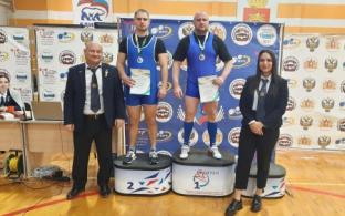 6 медалей завоевали первоуральские пауэрлифтеры на Чемпионате Свердловской области