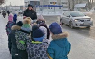 В ГИБДД призвали родителей внимательнее следить за детьми во время новогодних каникул