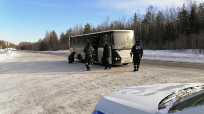 Автоинспекторы Первоуральска проводят рейд "Автобус"