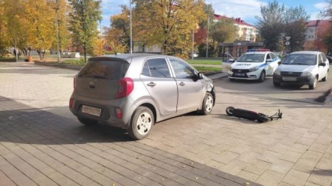 Мужчину на электросамокате сбили в Первоуральске