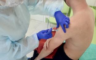 Более 8 тысяч детей в Первоуральске привили от гриппа в сентябре