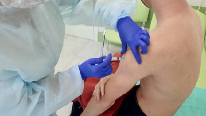 Более 8 тысяч детей в Первоуральске привили от гриппа в сентябре