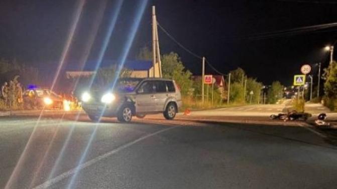 В Первоуральске сбили двух подростков