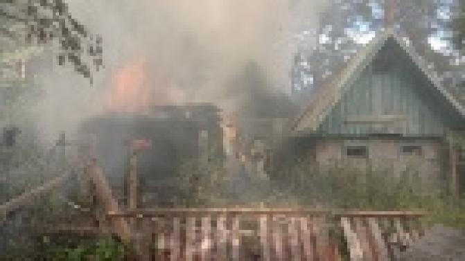 В Шайтанке на улице Красных партизан пожар