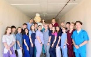 Студенческий медотряд работает в больнице Первоуральска