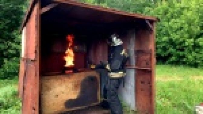 Как потушить загоревшееся масло — рекомендации пожарных