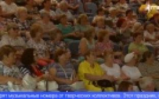 Праздник для ветеранов ПНТЗ устроили накануне Дня металлурга