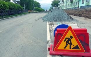 Первоуральск встал в пробки из-за перекрытия участка проспекта Ильича