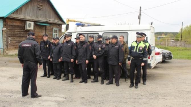 В Первоуральске разыскивают мужчину, который скрылся с места преступления