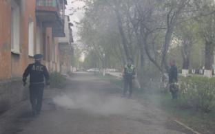 Сотрудники ГИБДД помогли предотвратить пожар в одном из домов Первоуральска