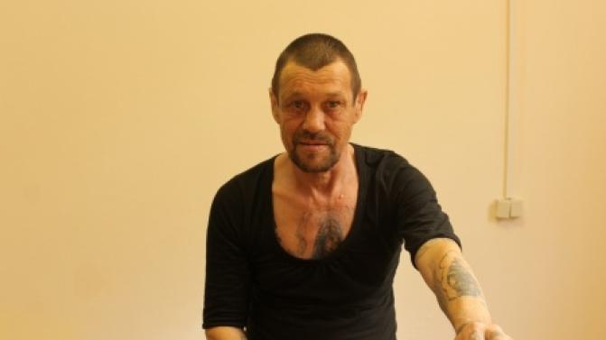 Первоуралец несколько раз ударил собутыльника ножом