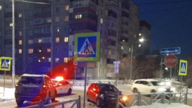 ДТП на пересечении улиц Строителей-Краснодонцев