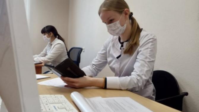 Детская больница Первоуральска открыла горячую линию