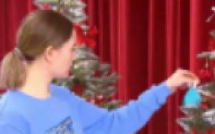 "Ёлка желаний" исполняет мечты маленьких россиян